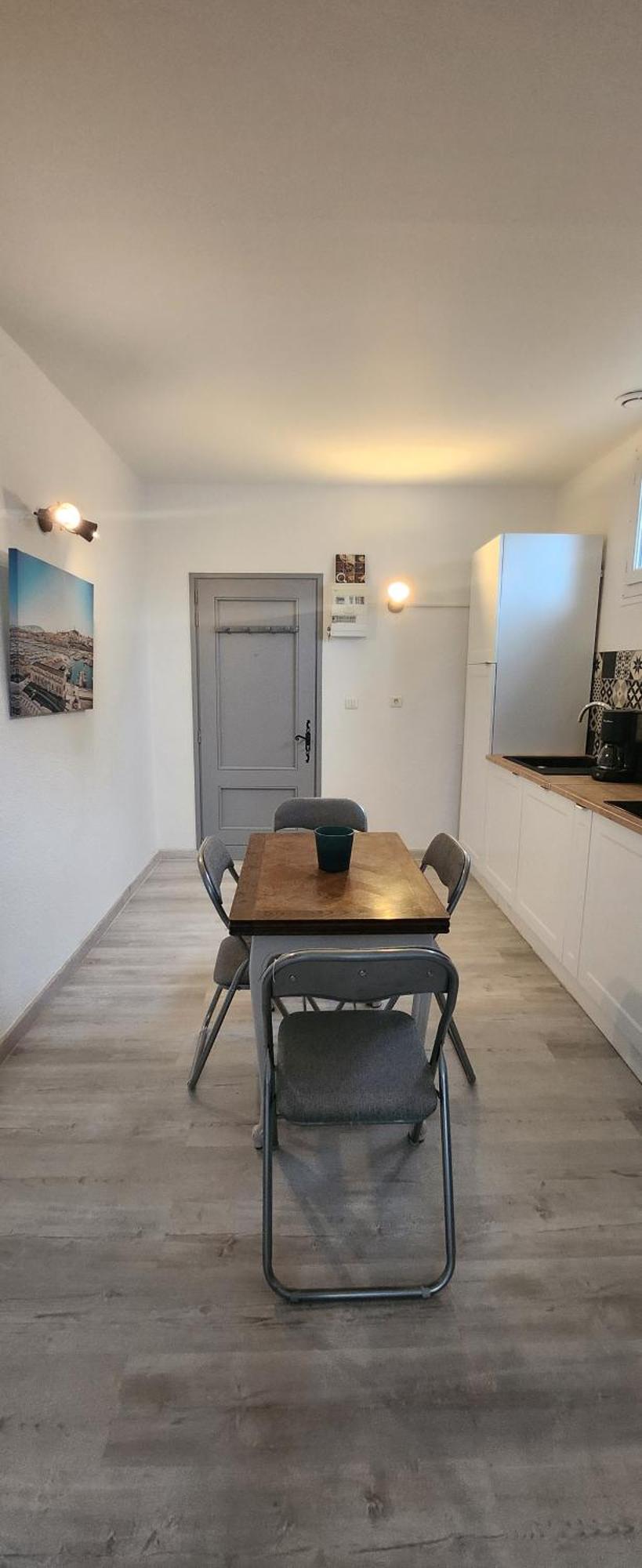 Le Peche Mignon - Appart 1 - Locationlatamarissiere Agde Exterior photo